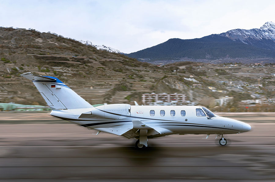 Citation M2 Gen2 on runway